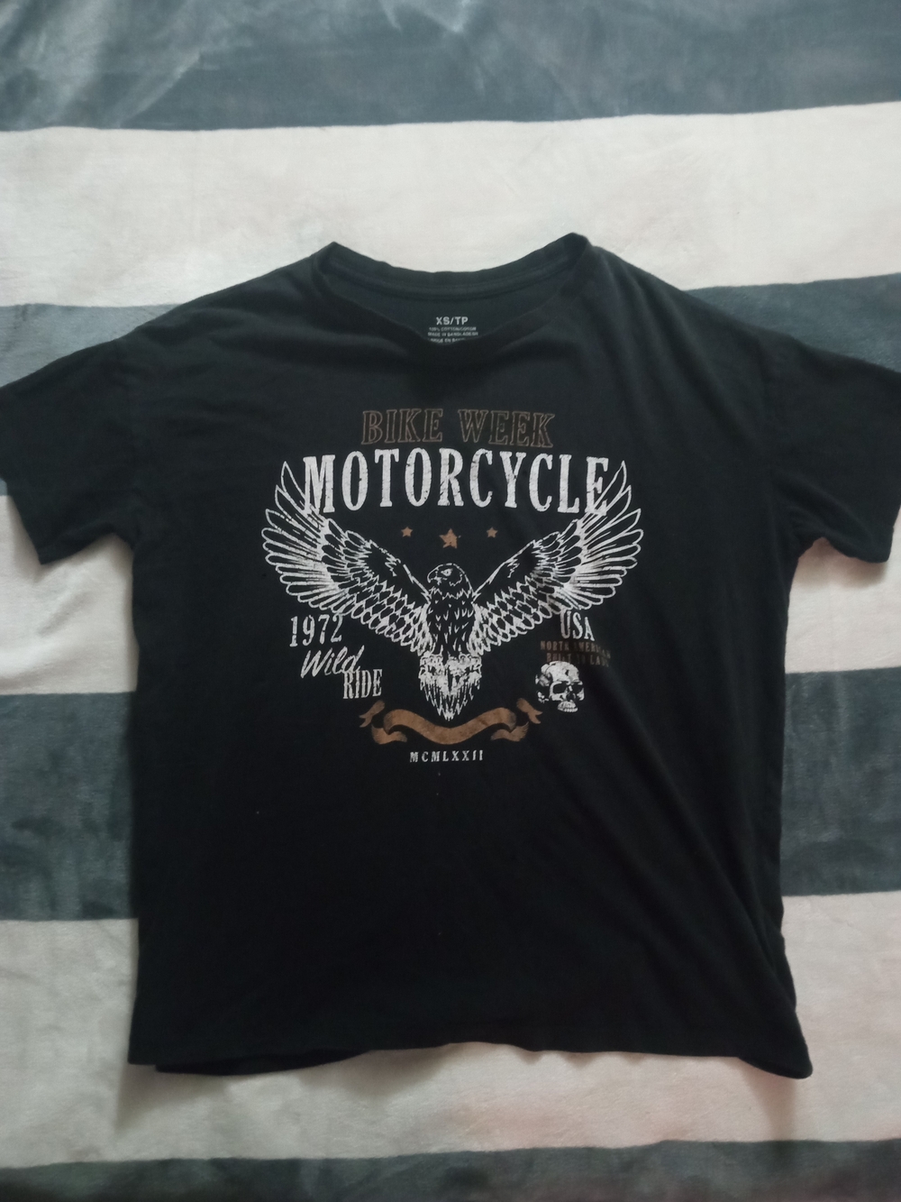 Source Unknown Black Short-Sleeve Motorcycle Graphic Tee